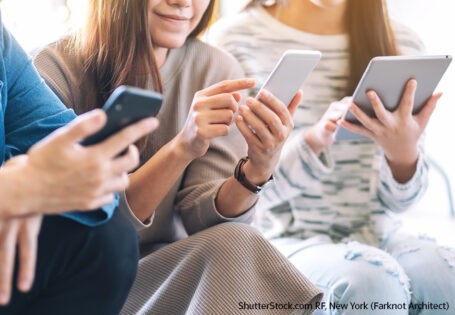 Portable, smartphone, tablette: les jeunes et les écrans (mit Arbeitsblatt)